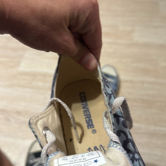 Vintage flower printed blue size 7 converse low tops - Picture 7 of 7